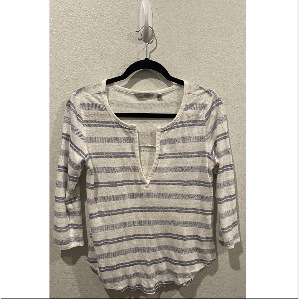ATHLETA Striped V-Neck 3/4 Sleeve White Blue Blouse